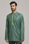 Arihant Rai Sinha_Green Poly Cotton Checkered Pattern Short Kurta _Online_at_Aza_Fashions