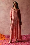 Begum_Peach Kaftan Georgette Embroidery Sequin V Inaya Geometric Dress _Online_at_Aza_Fashions