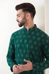 Buy_Kasbah_Green Silk, Cotton Embroidery Thread Kurta Set 