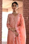 Buy_KARAJ JAIPUR_Orange Chanderi Embroidered Chikankari Thread V Neck Ombre Kurta Set _Online_at_Aza_Fashions