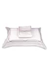 Buy_VEDA HOMES_Cream 100% Cotton Mountatin Trail Geometric Pattern Bed Sheet Set _at_Aza_Fashions