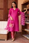 Tasuvure Indes Pink Polyester, Brocade, Organza Sequins V-neck Pleated Kurta Set Online at Aza Fashions Tasuvure Indes_Pink Polyester, Brocade, Organza Sequins V-neck Pleated Kurta Set _Online_at_Aza_Fashions