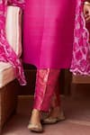 Shop Tasuvure Indes Pink Polyester, Brocade, Organza Sequins V-neck Pleated Kurta Set Online at Aza Fashions Shop_Tasuvure Indes_Pink Polyester, Brocade, Organza Sequins V-neck Pleated Kurta Set _Online_at_Aza_Fashions