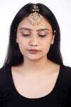 Buy_Riana Jewellery_Gold Plated Stone Ghunghroo Drop Maangtikka _at_Aza_Fashions