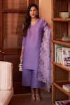 Buy Tasuvure Indes Purple Organza, Polyester Embroidery V-neck Kiara Kurta Set With Printed Dupatta at Aza Fashions Buy_Tasuvure Indes_Purple Organza, Polyester Embroidery V-neck Kiara Kurta Set With Printed Dupatta _at_Aza_Fashions