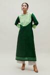 Buy_Naina Jain_Green Silk Gota Patti Round Neck Bandhani Work Straight Kurta _Online_at_Aza_Fashions