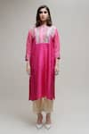 Naina Jain_Pink Silk Woven And Embroidered Bandhani V Neck Stripe Pattern Yoke Kurta _Online_at_Aza_Fashions