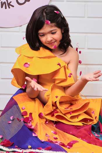 Buy_Pinkcow designs pvt ltd_Yellow Taffeta, Cotton Lace Checkered Lehenga And Ruffled Blouse Set _Online_at_Aza_Fashions