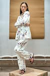 Buy_AMKA_White Silk Printed Floral Notched Lapel Collar Crayon Blazer And Pant Set _at_Aza_Fashions