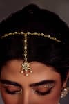 Buy_Paisley Pop_Gold Plated Kundan Pearl Mathapatti _at_Aza_Fashions
