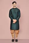 Buy_Arihant Rai Sinha_Green Cotton Plain Kurta With Contrasting Dhoti Pant _at_Aza_Fashions