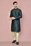 Buy_Arihant Rai Sinha_Green Silk Embroidery Thread Work Overlap Kurta _at_Aza_Fashions