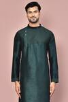 Arihant Rai Sinha_Green Silk Embroidery Thread Work Overlap Kurta _Online_at_Aza_Fashions