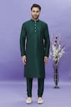 Arihant Rai Sinha_Green Bundi Jacquard Banarasi Silk Floral Pattern And Kurta Set _at_Aza_Fashions
