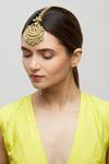 Buy_Moh-Maya By Disha Khatri_Gold Plated Kundan Maangtikka _at_Aza_Fashions