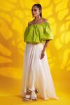 Buy_Jyoti Sachdev Iyer_Green Cotton Off-shoulder Balloon Top _at_Aza_Fashions