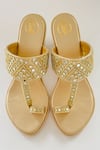 Shop_PREET KAUR_Gold Hand Embroidered Sheesha Kolhapuri Block Heels _at_Aza_Fashions