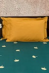 Buy_H2H_Green Cotton Embroidered Bedsheet Set _at_Aza_Fashions