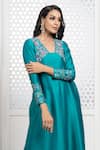 Buy_The Aarya_Green Chanderi, Viscose Beads Square Neck Embroidered Kurta Set _Online_at_Aza_Fashions