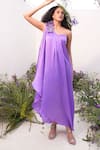 Buy_Amrta By Guneet Kondal_Purple Asymmetric One Shoulder Kaftan _at_Aza_Fashions