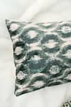 Buy_H2H_White Cotton Satin Printed Rectangle Cushion Cover Single Pc_at_Aza_Fashions