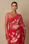 Tarun Tahiliani_Red Blouse  Chantilly Lace Embroidery Satin Round Neck 3d Floral Saree With _Online_at_Aza_Fashions