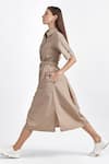 Shop_PERONA_Brown 65% Terylene Solid Collar Midi Dress  