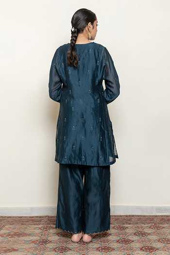 Shop_Nirjara_Blue Chanderi Silk, Cotton Sequins, Embroidery Floral Sprig Kurta With Pant _at_Aza_Fashions