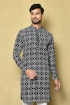 Shop_Aryavir Malhotra_Black Kurta Cotton Silk Printed Checkered Bandhani Set _at_Aza_Fashions