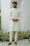 Amrit Dawani_Peach Bundi Raw Silk Embroidered Thread Marine Kurta Set _Online_at_Aza_Fashions