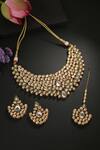 Buy_Minaki_Green Diamonds, Stones Kundan Geometric Necklace Set _at_Aza_Fashions
