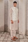 Buy_Nidhika Shekhar_Ivory Silk Embroidery Thread Floral Bundi _at_Aza_Fashions