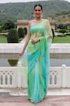 Buy_Geroo Jaipur_Green Saree Chiffon Hand-painted Feather With Unstitched Blouse _at_Aza_Fashions