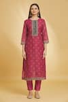 Samyukta Singhania_Fuchsia Chanderi Silk Printed And Hand Embroidered Floral Round Kurta Set _Online_at_Aza_Fashions