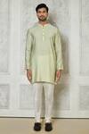 Arihant Rai Sinha_Cream Cotton Silk Printed Geometric Short Kurta _Online_at_Aza_Fashions