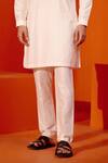 Buy_Devnaagri_Ivory Cotton Silk Blend Plain Pintuck Pattern Straight Kurta With Pant 