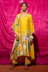 Buy_Chrkha_Yellow Chanderi Silk Printed Floral Round Placement A-line Kurta Set _at_Aza_Fashions