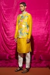 Buy_Chrkha_Yellow Chanderi Silk Printed Floral Kurta Set With Nehru Jacket _Online_at_Aza_Fashions