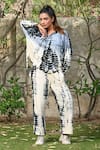 Buy_NYARO_Black Viscose Tie Dye Shirt Collar Pattern With Pant _at_Aza_Fashions