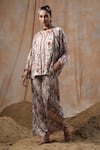 Buy_NYARO_Beige Viscose Printed Floral Mandarin Collar Botanic Shirt With Pant 