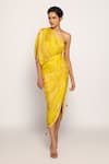 Buy_Saaksha & Kinni_Yellow Cotton Silk Print Bandhani Asymmetric One Shoulder _at_Aza_Fashions