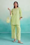 Buy_The Right Cut_Green 40g Chanderi Hand Embroidered Thread High Neck Citrina Kurta And Pant Set _at_Aza_Fashions