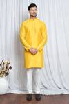 Buy_Aryavir Malhotra_Yellow Silk Plain Mandarin Collar Kurta _at_Aza_Fashions