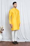 Aryavir Malhotra_Yellow Silk Plain Mandarin Collar Kurta _at_Aza_Fashions