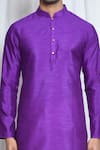 Aryavir Malhotra_Purple Silk Plain Solid Mandarin Collar Kurta _Online_at_Aza_Fashions