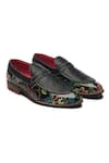 Buy_Banjaaran Studio_Black Flower Vine Bageecha Pattern Loafers  _at_Aza_Fashions