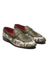 Buy_Banjaaran Studio_Green Flower Vine Floral Bageecha Pattern Loafers _at_Aza_Fashions