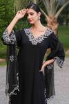 Buy_Nazar By Indu_Black Cotton, Chiffon Embroidery V-neck Placement Floral Work Kurta Pant Set _Online_at_Aza_Fashions