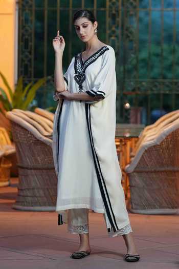 Shop_Nazar By Indu_White Cotton Embroidery V-neck Kaftan And Pant Set _Online_at_Aza_Fashions