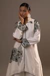 Sonia Khatri_White Silk Embroidery Collared Alpana Bloom Kurta With Palazzo _Online_at_Aza_Fashions